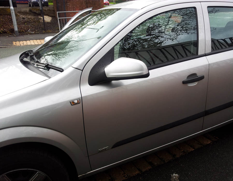 Vauxhall Astra Life door-passenger-side-front